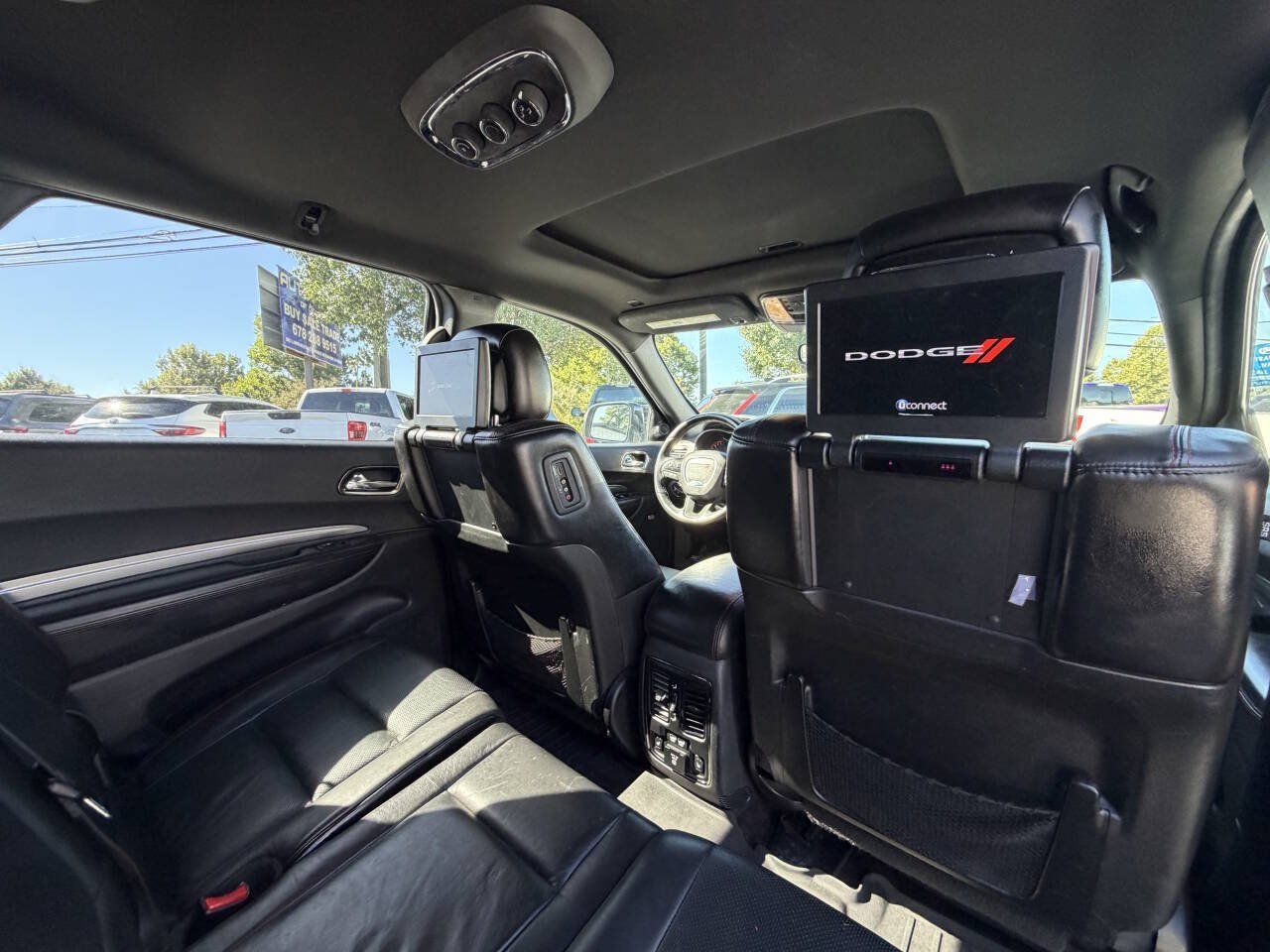 Used 2018 Dodge Durango R/T w/ Trailer Tow Group IV AWD/4WD image 9