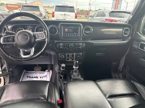Used 2021 Jeep Wrangler Unlimited Sahara AWD/4WD image 14