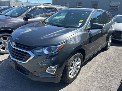 Used 2018 Chevrolet Equinox LT AWD/4WD image 3