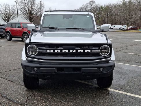 Used 2023 Ford Bronco Outer Banks AWD/4WD image 5