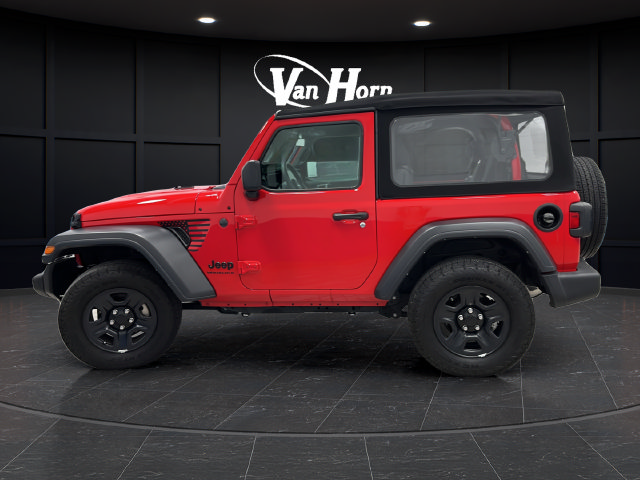 Used 2024 Jeep Wrangler Sport AWD/4WD image 4