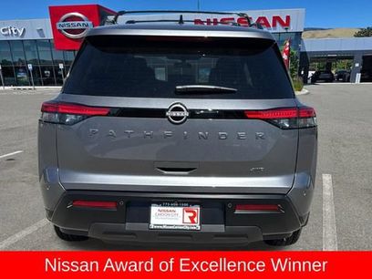 New 2026 Nissan Pathfinder SV