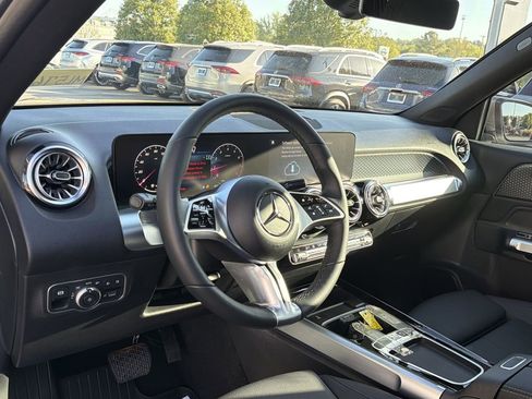 Certified 2026 Mercedes-Benz GLB 250 4MATIC image 10