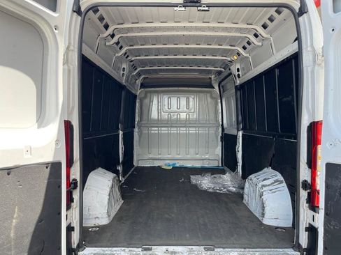 Used 2023 RAM ProMaster 2500 image 11