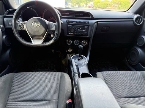 Used 2012 Scion tC FWD image 5