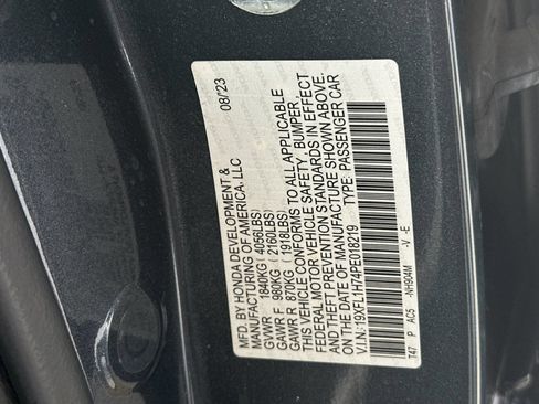 Used 2023 Honda Civic EX-L image 27