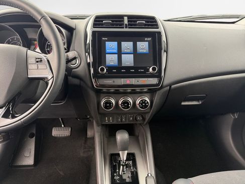 Used 2026 Mitsubishi Outlander Sport SE AWD/4WD image 22
