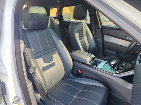 Used 2022 Land Rover Range Rover Velar R-Dynamic S image 46