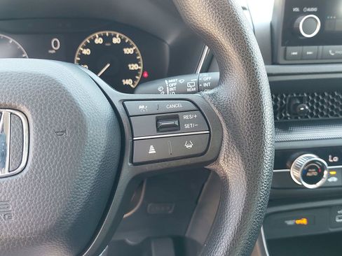Used 2023 Honda CR-V LX image 17