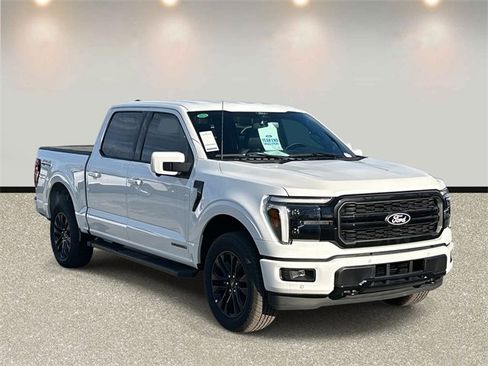 New 2025 Ford F150 Lariat w/ Equipment Group 501A Mid image 3