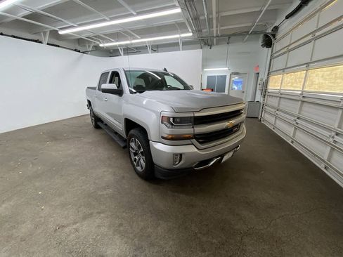 Used 2016 Chevrolet Silverado 1500 LT w/ All Star Edition image 8