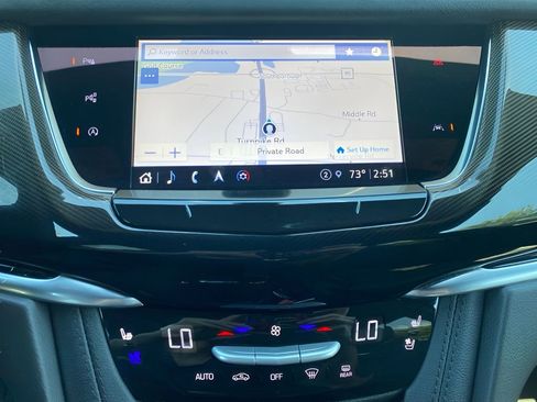 Used 2025 Cadillac XT6 Sport w/ Platinum Package AWD/4WD image 24