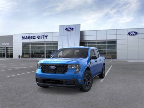 New 2026 Ford Maverick XLT w/ Equipment Group 301A AWD/4WD image 2