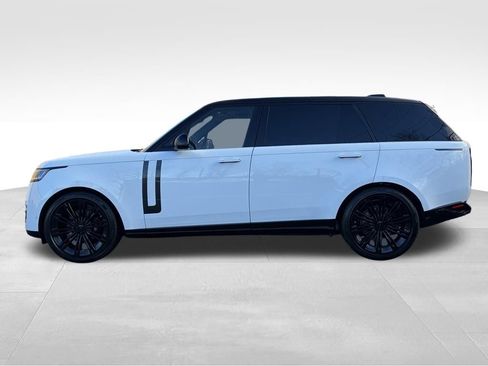 New 2026 Land Rover Range Rover Long Wheelbase SE image 5
