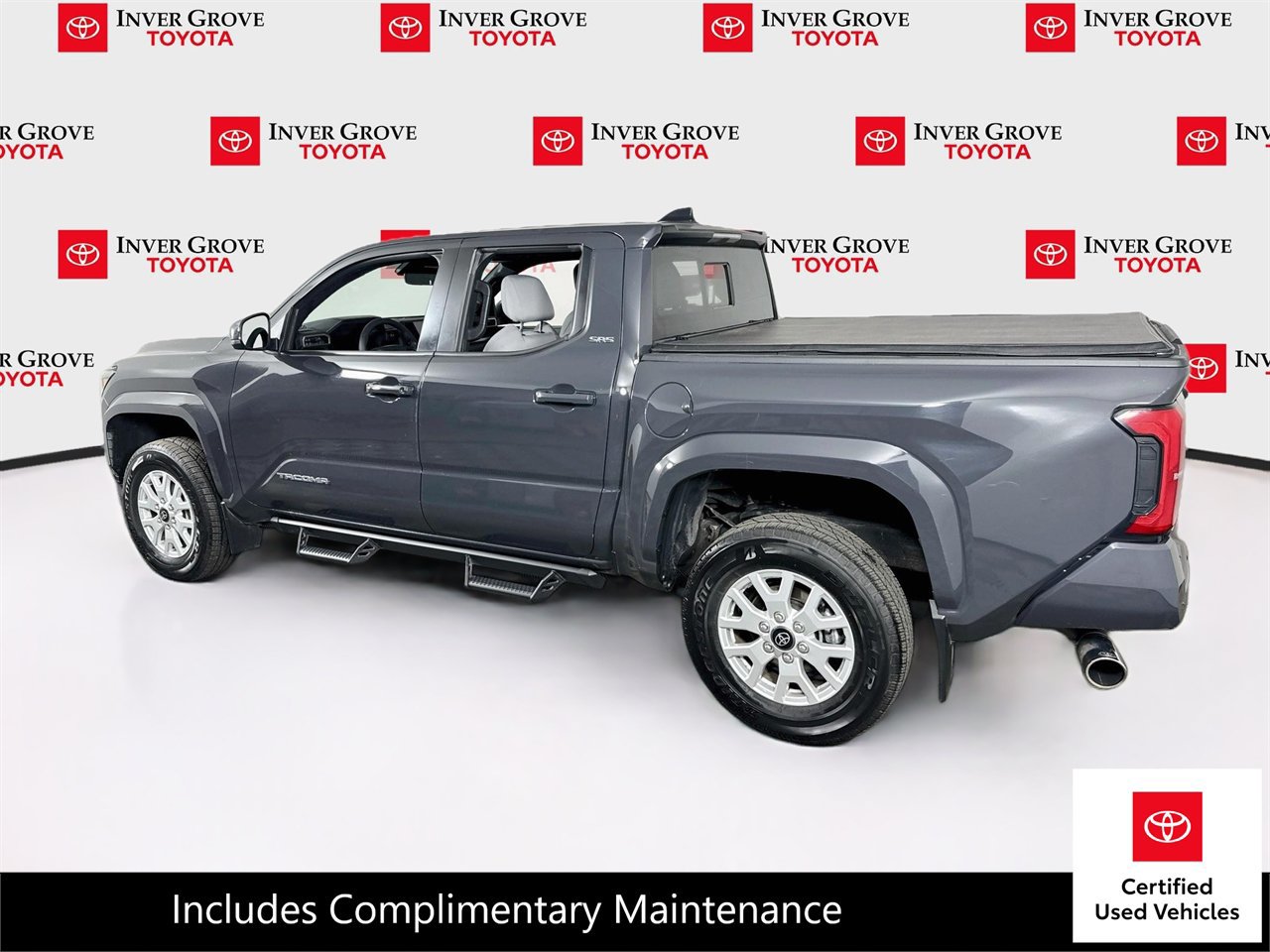Certified 2024 Toyota Tacoma SR5 AWD/4WD image 7