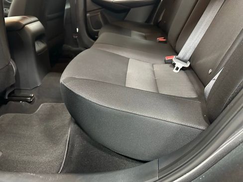 Used 2025 Nissan Sentra SV image 41