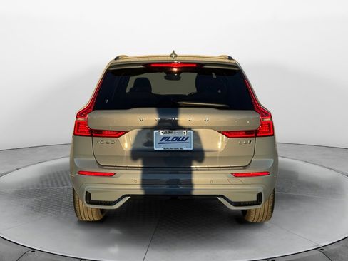 Certified 2024 Volvo XC60 B5 Plus w/ Climate Package image 6