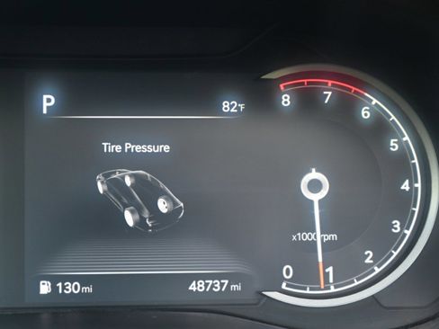 Used 2022 Genesis G70 2.0T w/ Prestige Package image 25