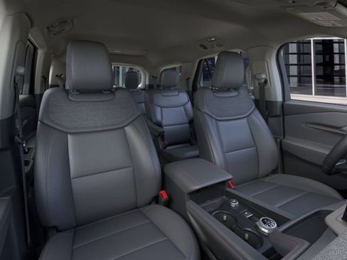 New 2026 Ford Explorer Active w/ Active Comfort Package AWD/4WD image 10