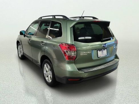 Used 2015 Subaru Forester 2.5i Limited AWD/4WD image 4