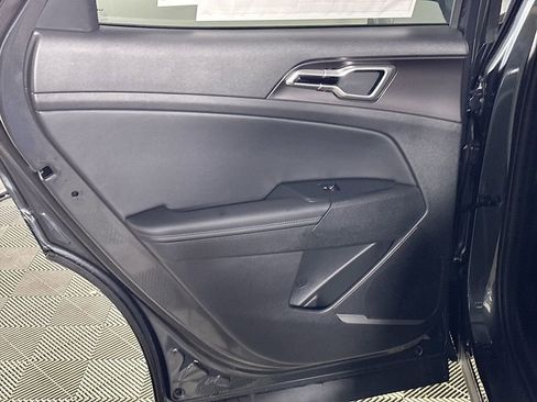 New 2026 Kia Sportage EX AWD/4WD image 18