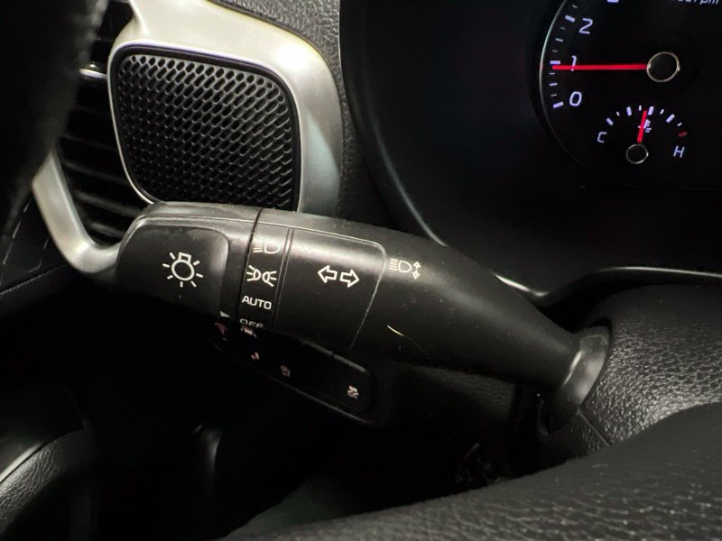 Used 2020 Kia Soul S FWD image 20