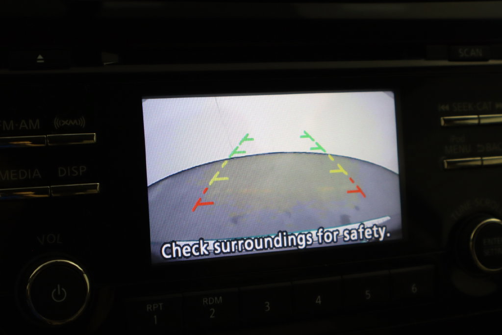 Used 2017 Nissan Rogue S AWD/4WD image 27