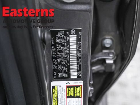 Used 2023 Toyota Camry SE FWD image 34