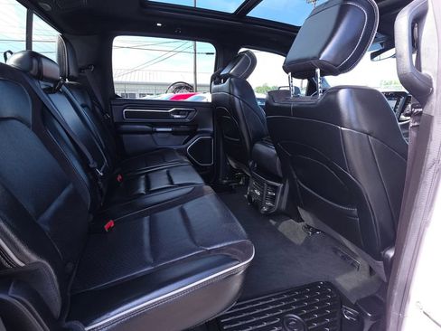 Used 2023 RAM 1500 Laramie AWD/4WD image 16
