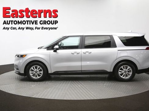 Used 2022 Kia Carnival LX image 59