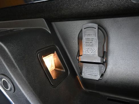 Used 2022 Ford F150 Lariat AWD/4WD image 54