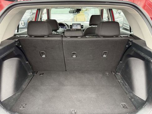 Used 2021 Hyundai Venue SE image 17