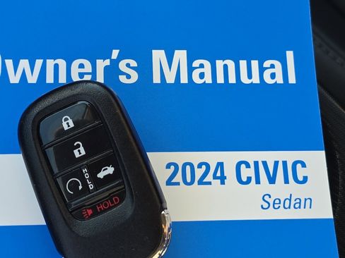 Used 2024 Honda Civic Touring image 27