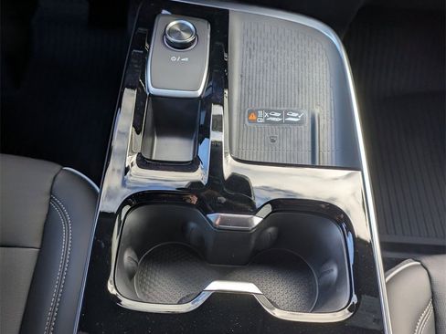 New 2026 Buick Enclave Preferred w/ Power Package image 16