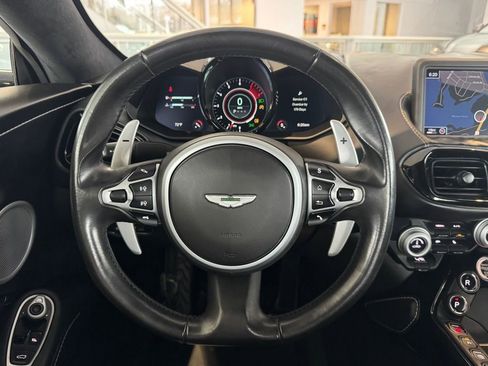 Used 2020 Aston Martin V8 Vantage Coupe image 31