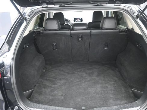 Used 2020 MAZDA CX-5 Touring FWD image 22