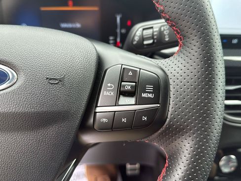 Used 2024 Ford Escape ST-Line w/ Tech Pack #1 FWD image 20