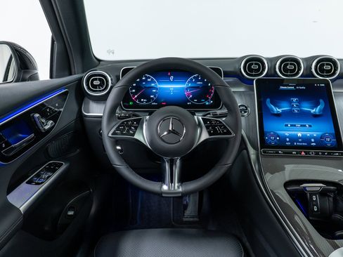 New 2026 Mercedes-Benz GLC 300 4MATIC image 17