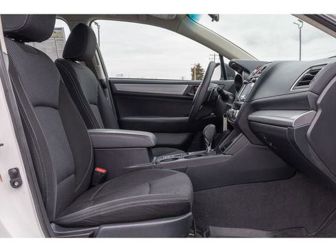 Used 2019 Subaru Outback 2.5i image 11
