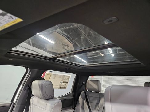 New 2026 Toyota Tundra Limited AWD/4WD image 13