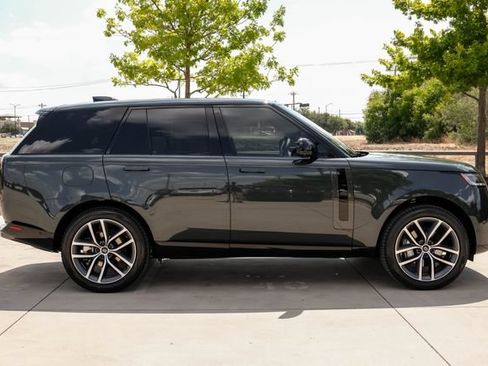New 2027 Land Rover Range Rover SE AWD/4WD image 8