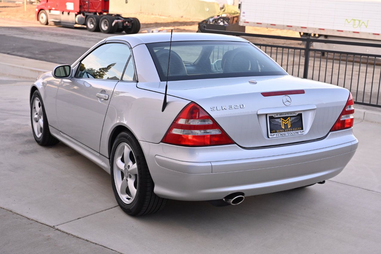 Used 2002 Mercedes-Benz SLK 320 image 6
