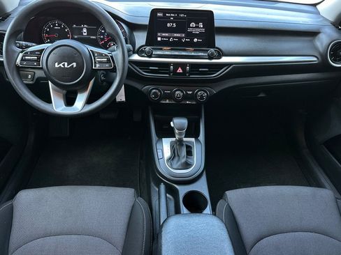 Used 2023 Kia Forte LXS image 12