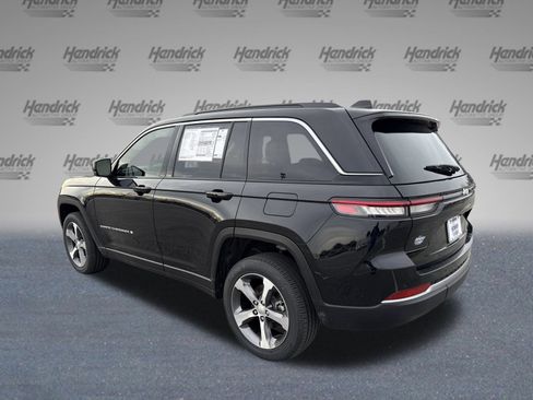 New 2026 Jeep Grand Cherokee Limited RWD image 6
