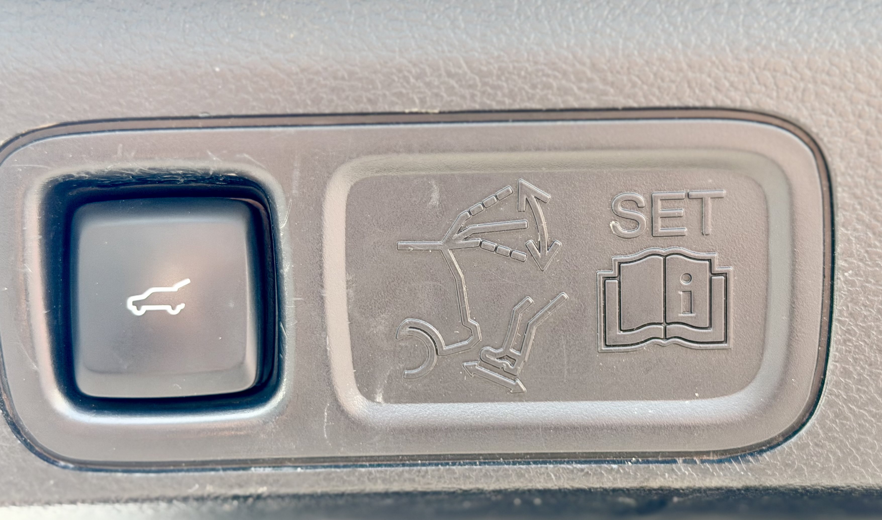 Used 2019 Ford Expedition XLT w/ Equipment Group 202A RWD image 20