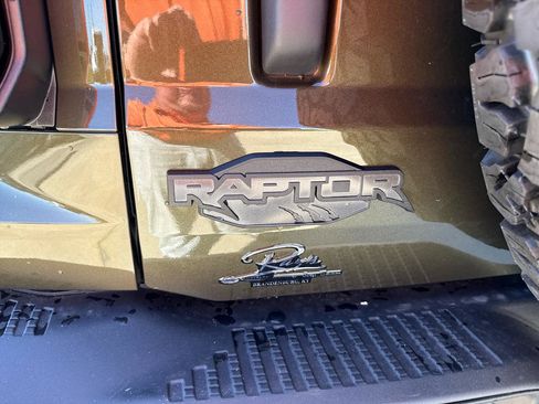 New 2025 Ford Bronco Raptor w/ Interior Carbon Fiber Pack AWD/4WD image 16