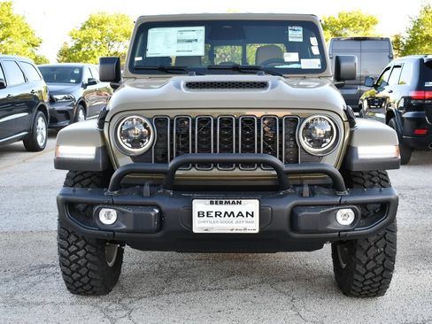 New 2026 Jeep Gladiator Willys AWD/4WD image 2