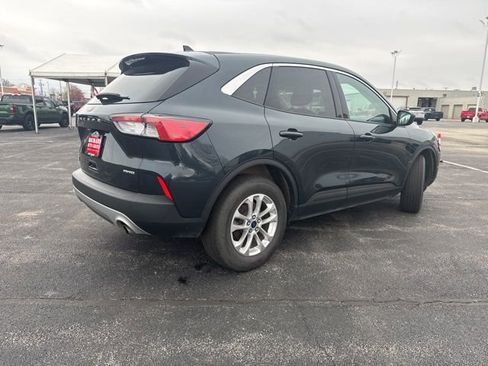 Used 2022 Ford Escape SE w/ Convenience Package AWD/4WD image 3