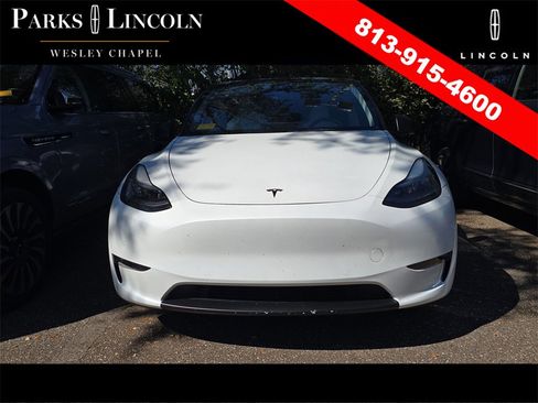 Used 2022 Tesla Model Y Performance image 3