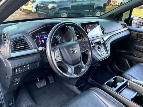 Used 2024 Honda Odyssey Sport image 17